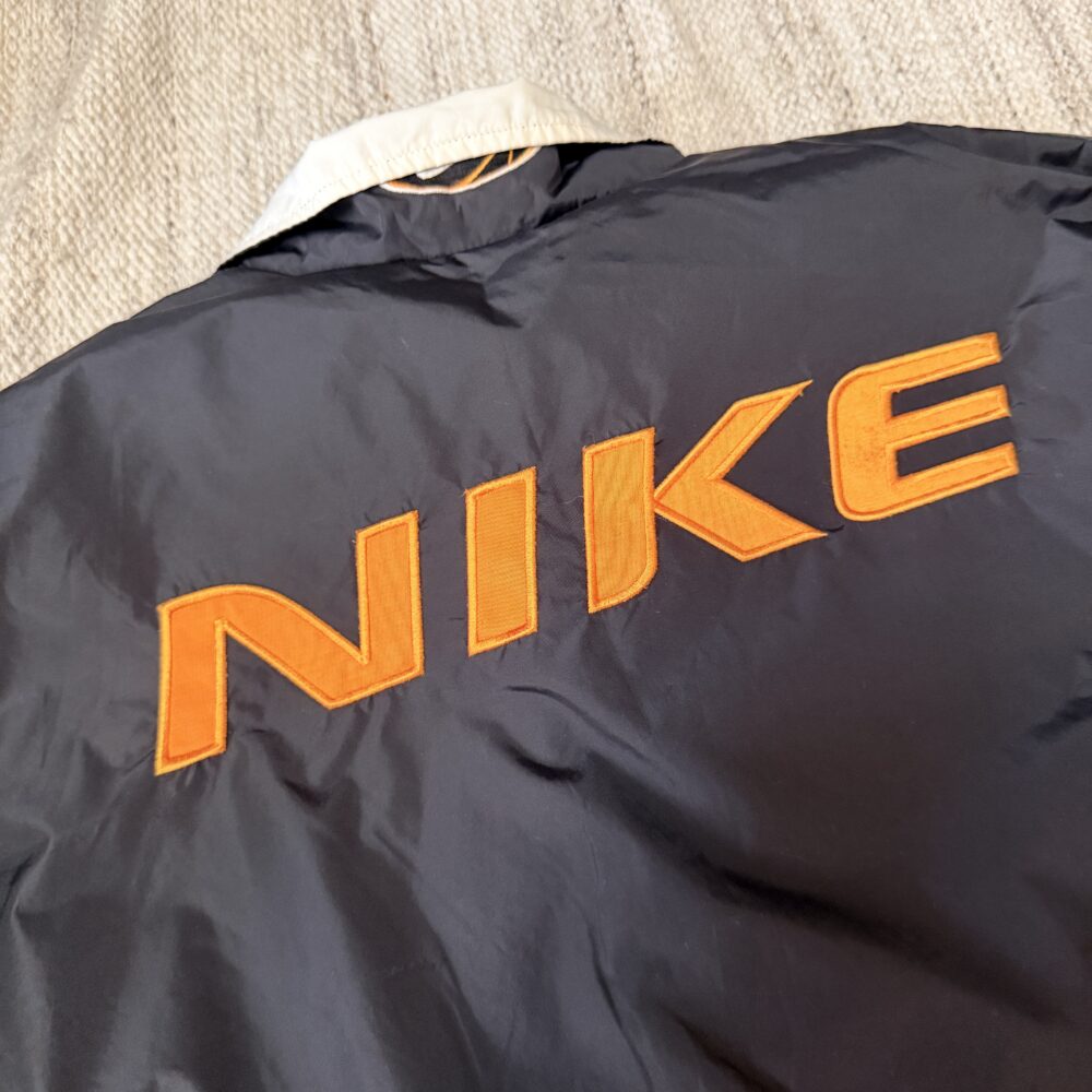 NIKE防風外套
