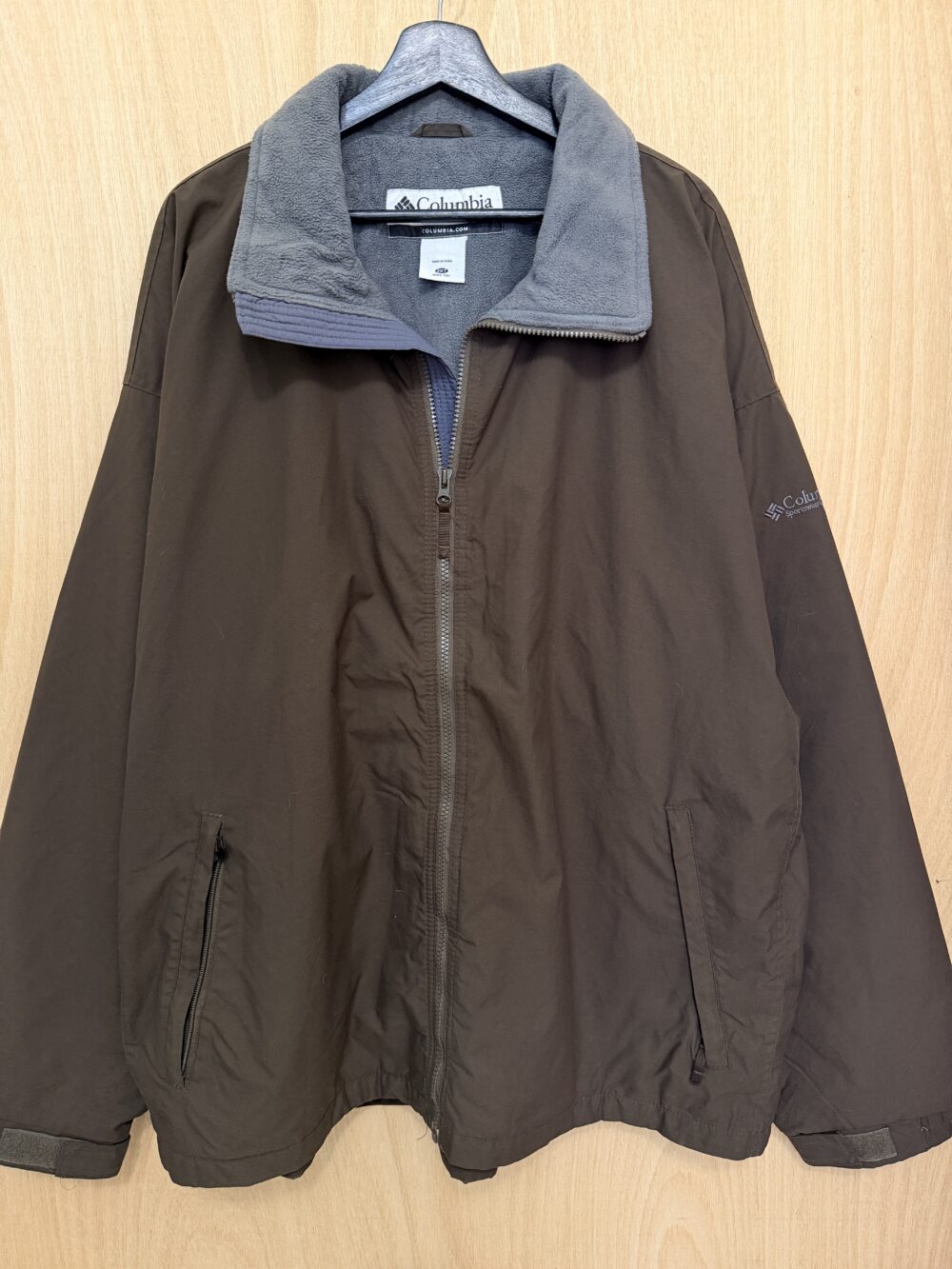 Columbia 刷毛防風外套