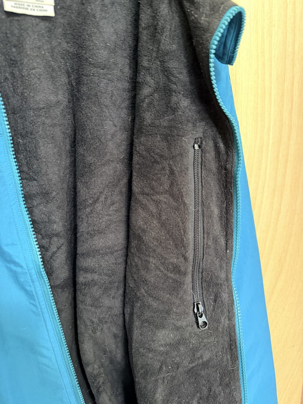 Columbia刷毛防風外套