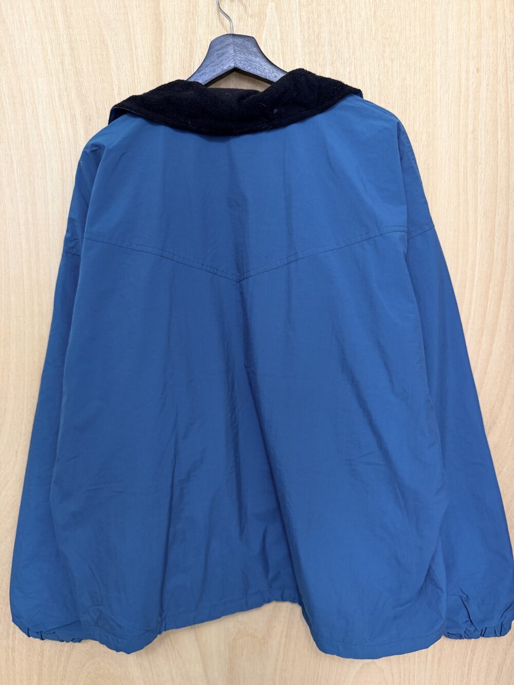 Columbia刷毛防風外套