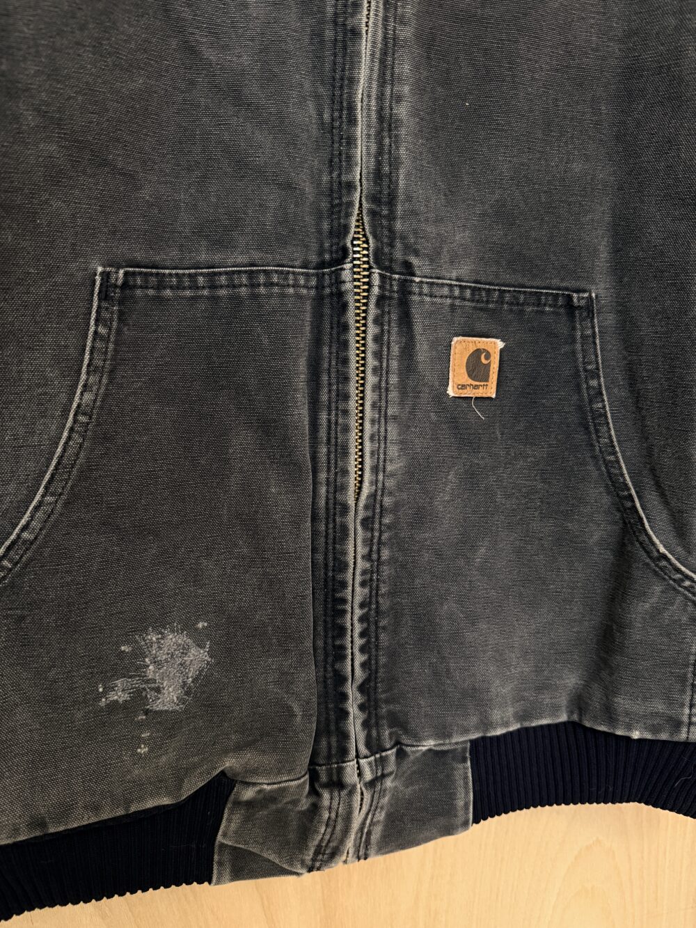 Carhartt 重磅連帽工裝外套