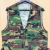 多口袋迷彩背心