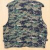 多口袋迷彩背心